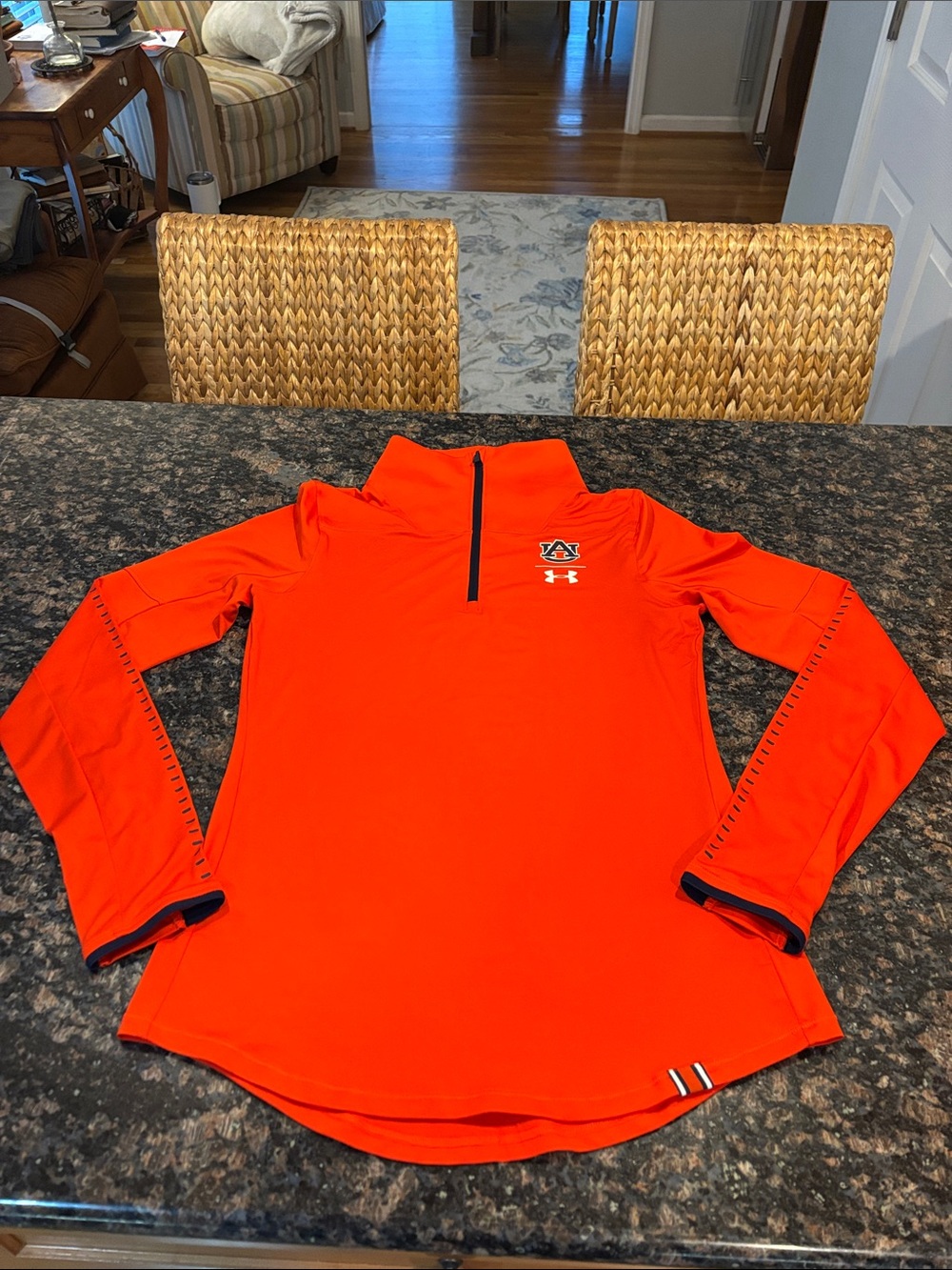 Under Armour Women's Auburn Tigers HeatGear Quarter-Zip Pullover